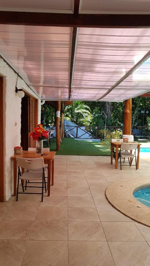 Hotel Bugabutik Puerto Viejo de Talamanca Exterior foto
